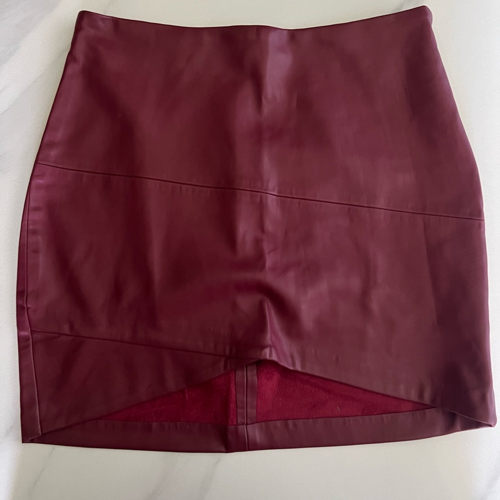 BERSHKA FAUX  LEATHER SKIRT
